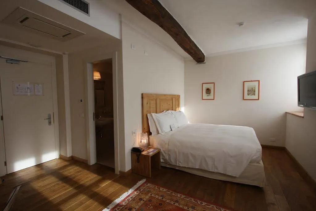 Art Hotel Varese 4*,